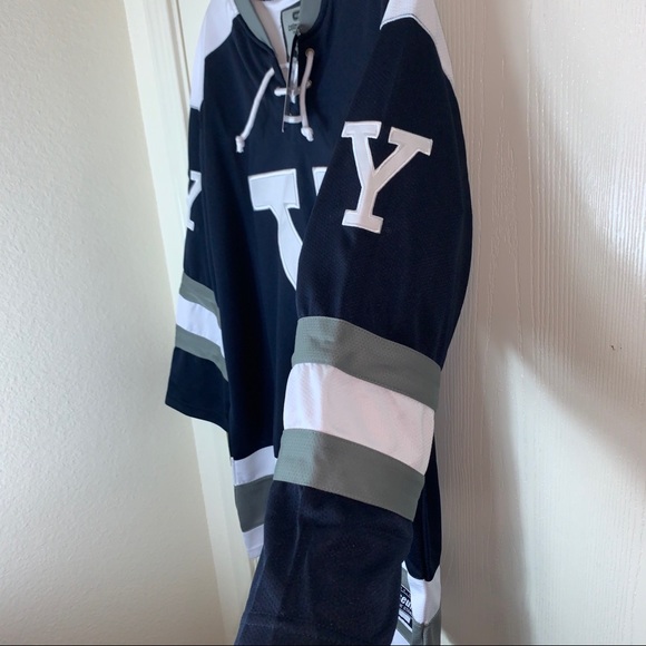 Yale NCAA "Ice Machine" Men's Hockey Jersey - Picture 6 of 8
